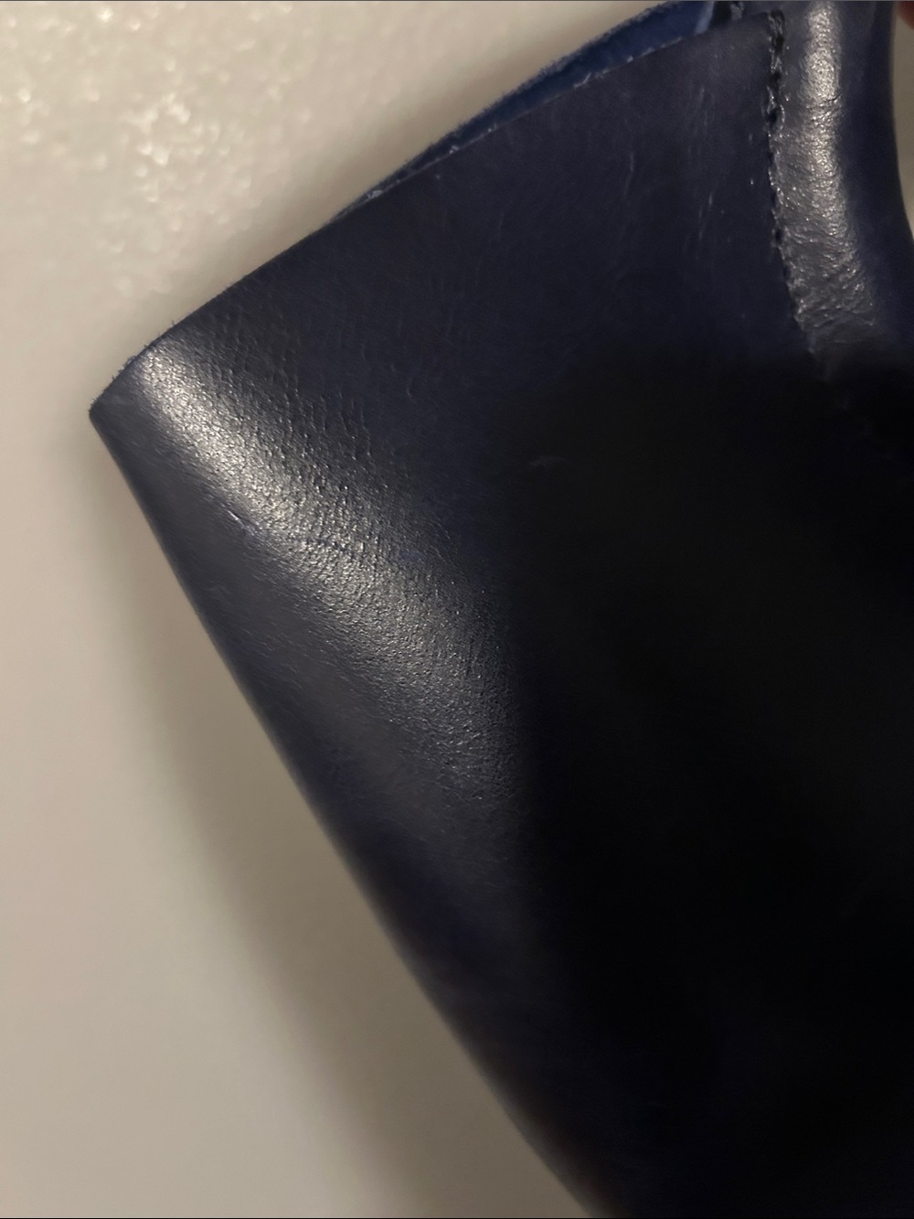 Portland Leather Milan Mini in Cowboy Blue - Picture 6 of 7